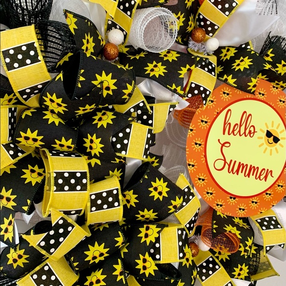 Deco mesh Summer sunshine wreath - Picture 4 of 8